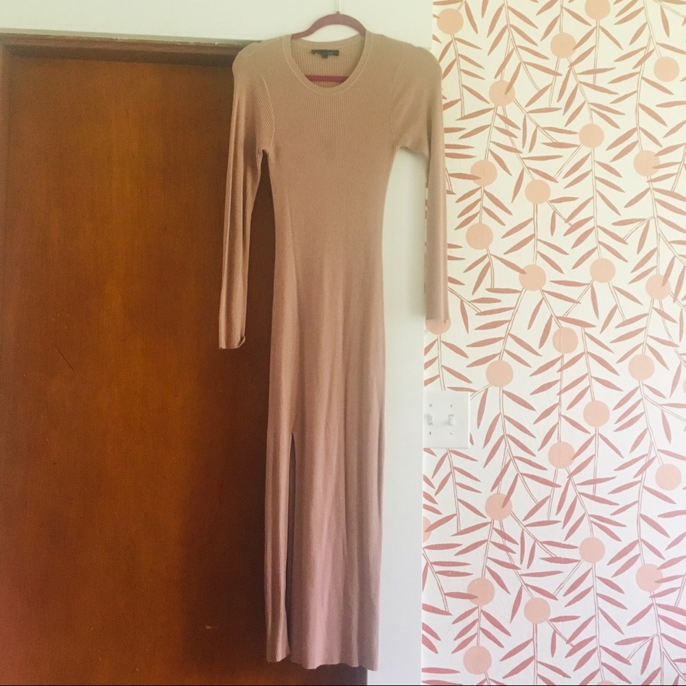 💕 Olivaceous Dusty Rose Ribbed Slit Dress 💕
